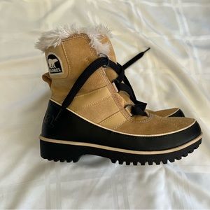 Sorel Waterproof Fur Boots Size 6